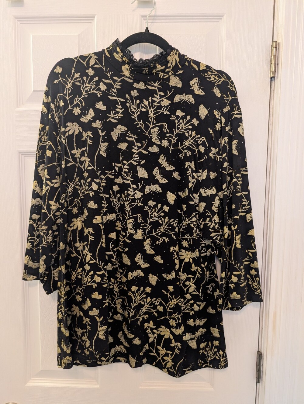 Thief And Bandit Printed Mock Neck